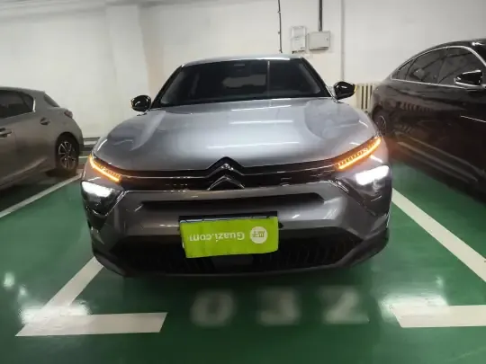Citroen C5 X 2025 (17200 км)