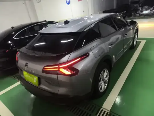 Citroen C5 X 2025 (17200 км)