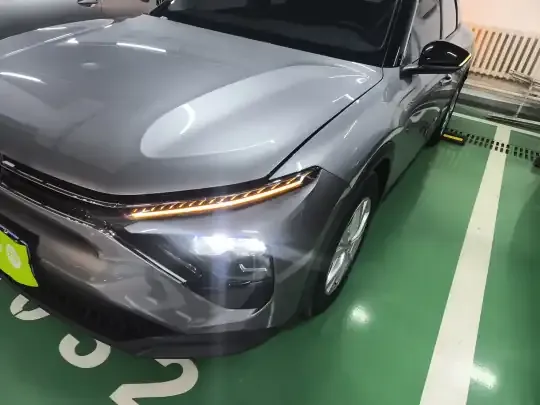 Citroen C5 X 2025 (17200 км)