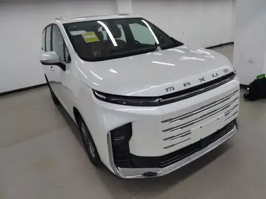 SAIC MAXUS G50 PHEV 2025 (300 км)