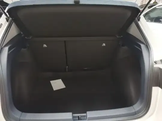 Volkswagen Tharu 2026 (100 км)