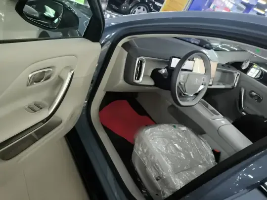 Leapmotor B01 2025 (100 км)