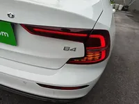 Volvo S60 2026 (4100 км)