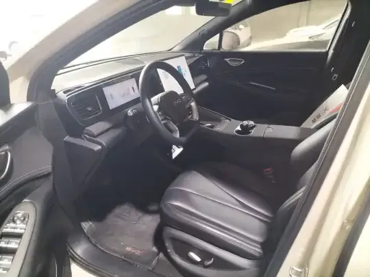 BYD Sealion 06 New Energy 2025 (5200 км)
