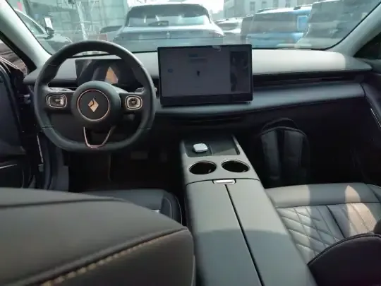 Baojun Enjoy 2025 (13200 км)