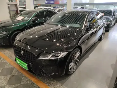 Jaguar XFL 2025 (6200 км)