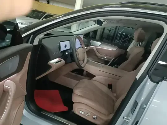 Leapmotor C11 2026 (5700 км)