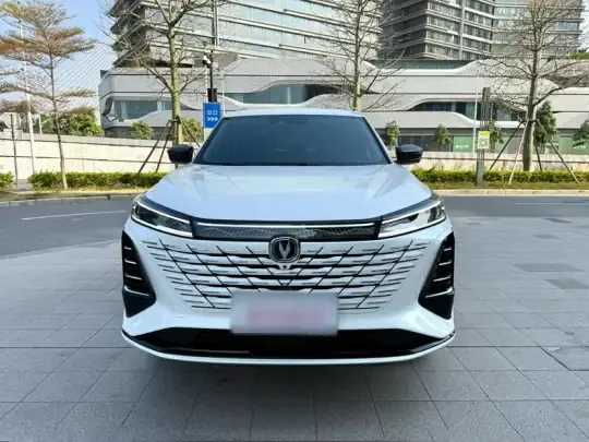 Changan CS75 PLUS 2025 (12000 км)