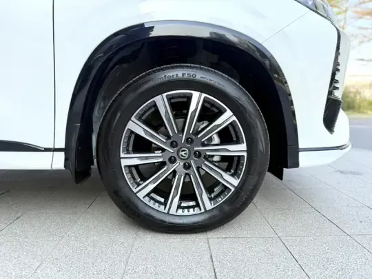 Changan CS75 PLUS 2025 (12000 км)