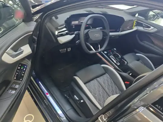 Audi A5L 2026 (700 км)