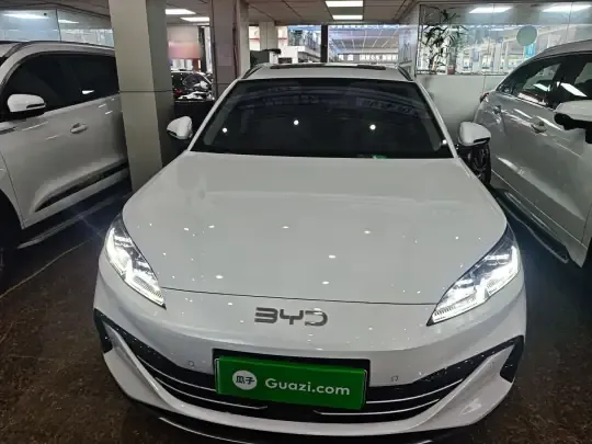 BYD Seal 06 DM-i Touring 2025 (14400 км)