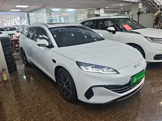 BYD Seal 06 DM-i Touring 2025 (14400 км)