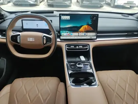Geely Galaxy A7 2025 (7200 км)