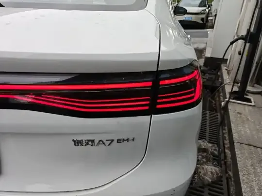 Geely Galaxy A7 2025 (3500 км)