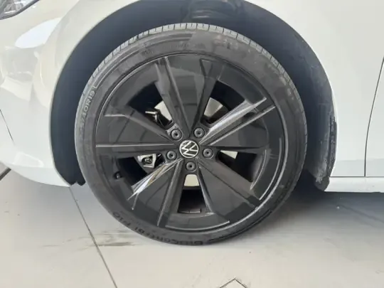 Volkswagen Lamando 2026 (3300 км)