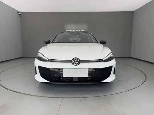 Volkswagen Lamando 2026 (3300 км)
