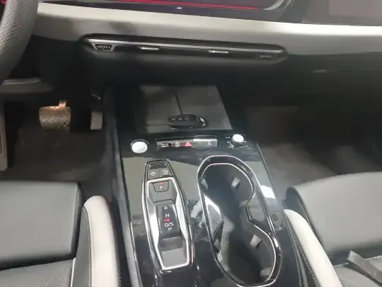Audi A5L 2026 (5900 км)