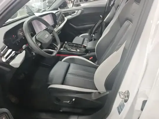 Audi A5L 2026 (5900 км)