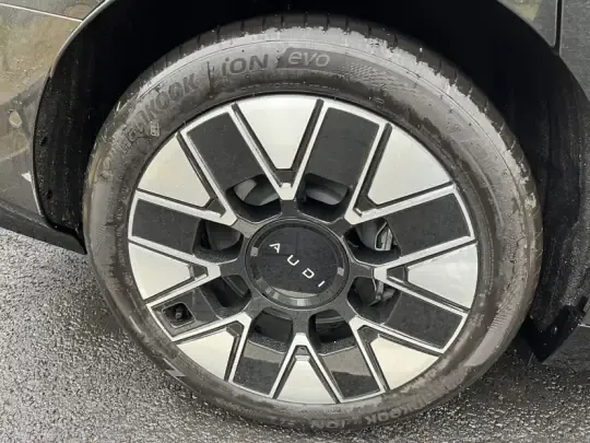 Audi E5 Sportback 2026 (1800 км)