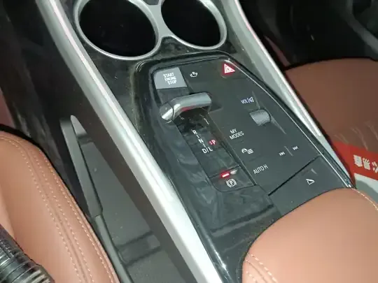 BMW X1 2025 (5500 км)
