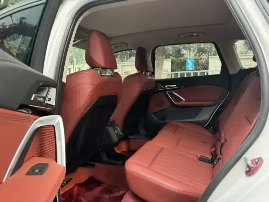 BMW X1 2025 (5500 км)