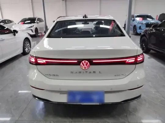 Volkswagen Sagitar 2026 (1900 км)