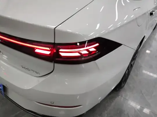 Volkswagen Sagitar 2026 (1900 км)