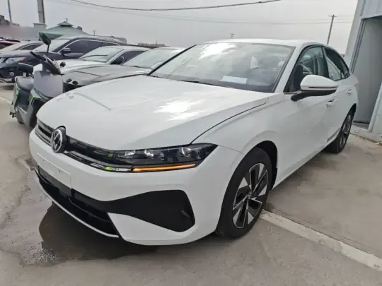 Volkswagen Sagitar 2026 (100 км)