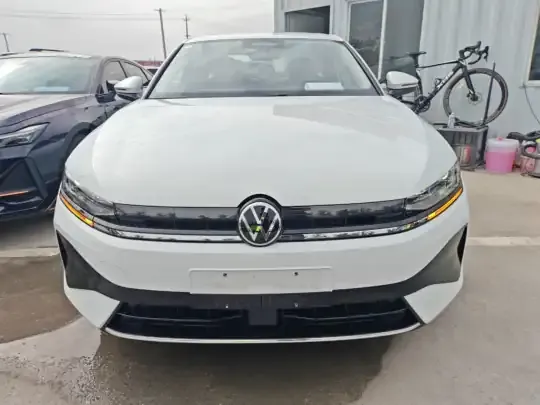 Volkswagen Sagitar 2026 (100 км)