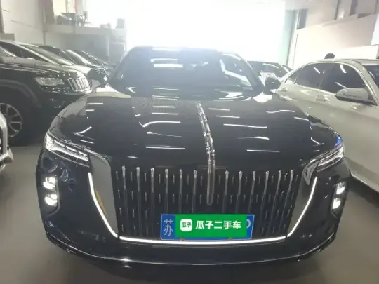 Hongqi H9 2025 (1500 км)