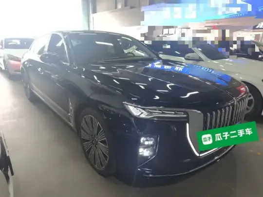Hongqi H9 2025 (1500 км)