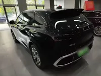 Hongqi HS3 PHEV 2025 (1400 км)