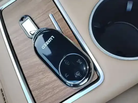 Hima Luxeed R7 2026 (7900 км)