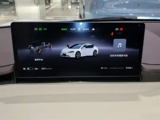 Hima Luxeed S7 2026 (4200 км)