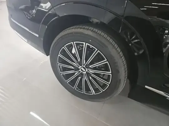 Geely Galaxy M9 2025 (100 км)