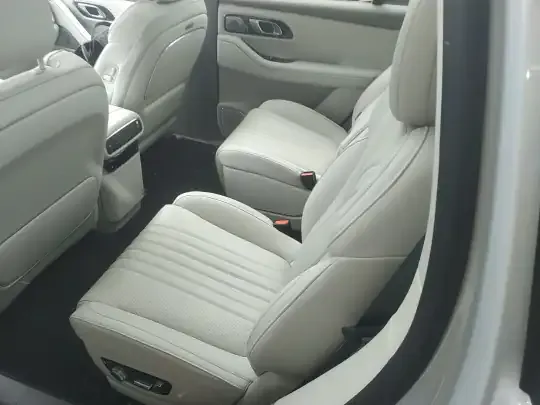 Geely Galaxy M9 2025 (1000 км)
