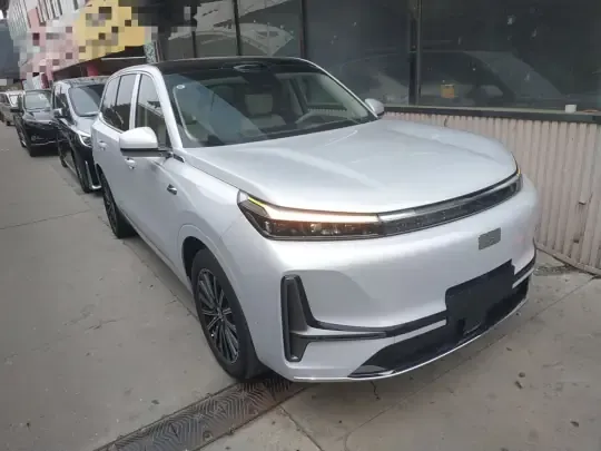 Geely Galaxy M9 2025 (1000 км)