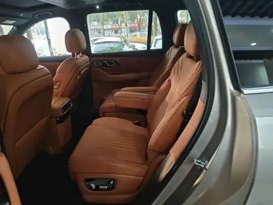Geely Galaxy M9 2025 (10800 км)