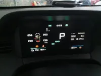 Roewe Roewe E6 2025 (13100 км)
