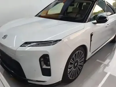 Nio ES8 2026 (4200 км)