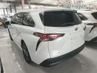 Toyota SIENNA 2026 (7400 км)