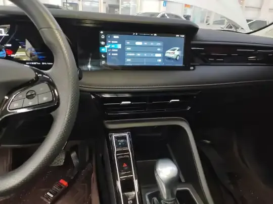 Roewe i5 2026 (6300 км)