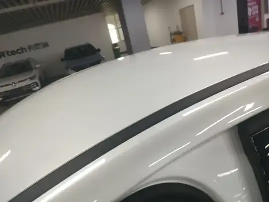 BYD Qin PLUS  (15300 км)