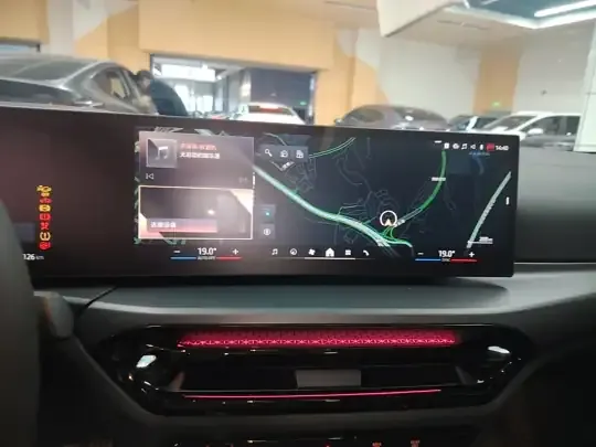 BMW i3 2026 (6200 км)