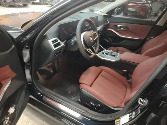 BMW i3 2026 (6200 км)