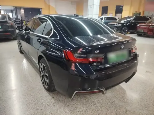 BMW i3 2026 (6200 км)