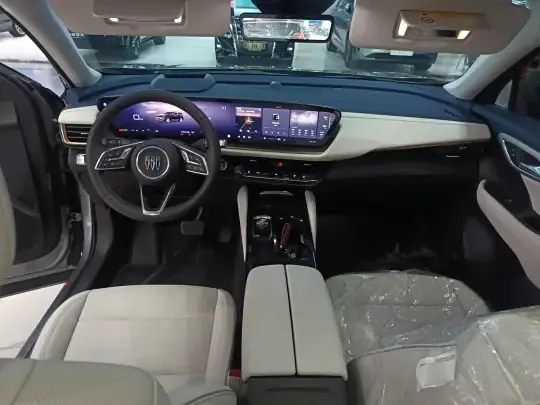 Buick Envision 2026 (3300 км)