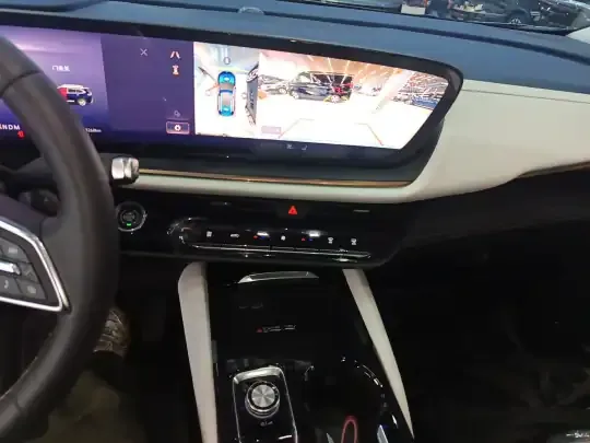 Buick Envision 2026 (3300 км)