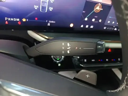 Buick Envision 2026 (3300 км)