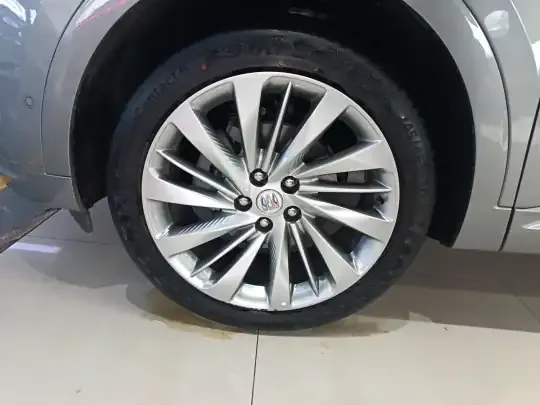 Buick Envision 2026 (3300 км)